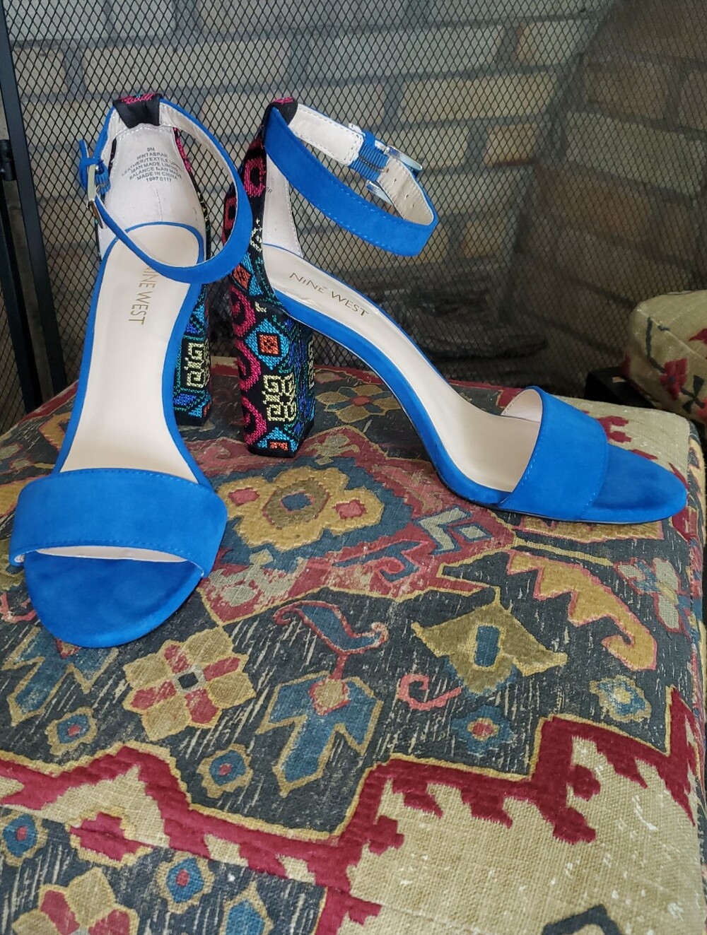 Nine West Embroidered Block Heels Size 8 - Picture 2 of 5